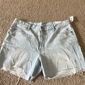 Size 16 Light Wash Slouchy Straight Old Navy Jean Shorts